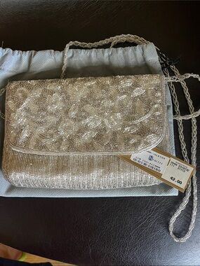La Regale Silver Beaded Evening Clutch with Chain Strap